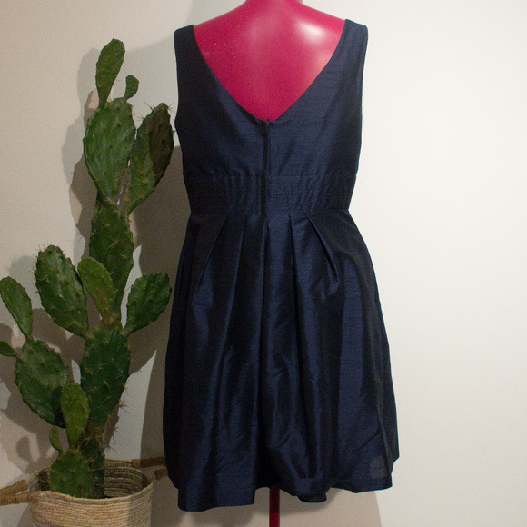 ✨ Alexia Designs Evening/ Formal Gown ⭐️ - Picture 3 of 4